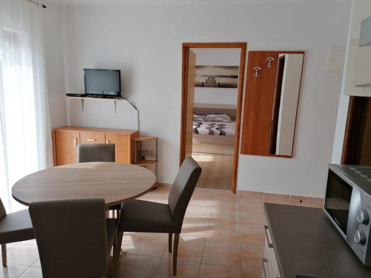 Apartment Niva Нин Екстериор снимка