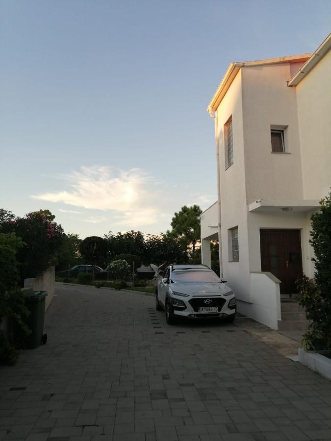 Apartment Niva Нин Екстериор снимка